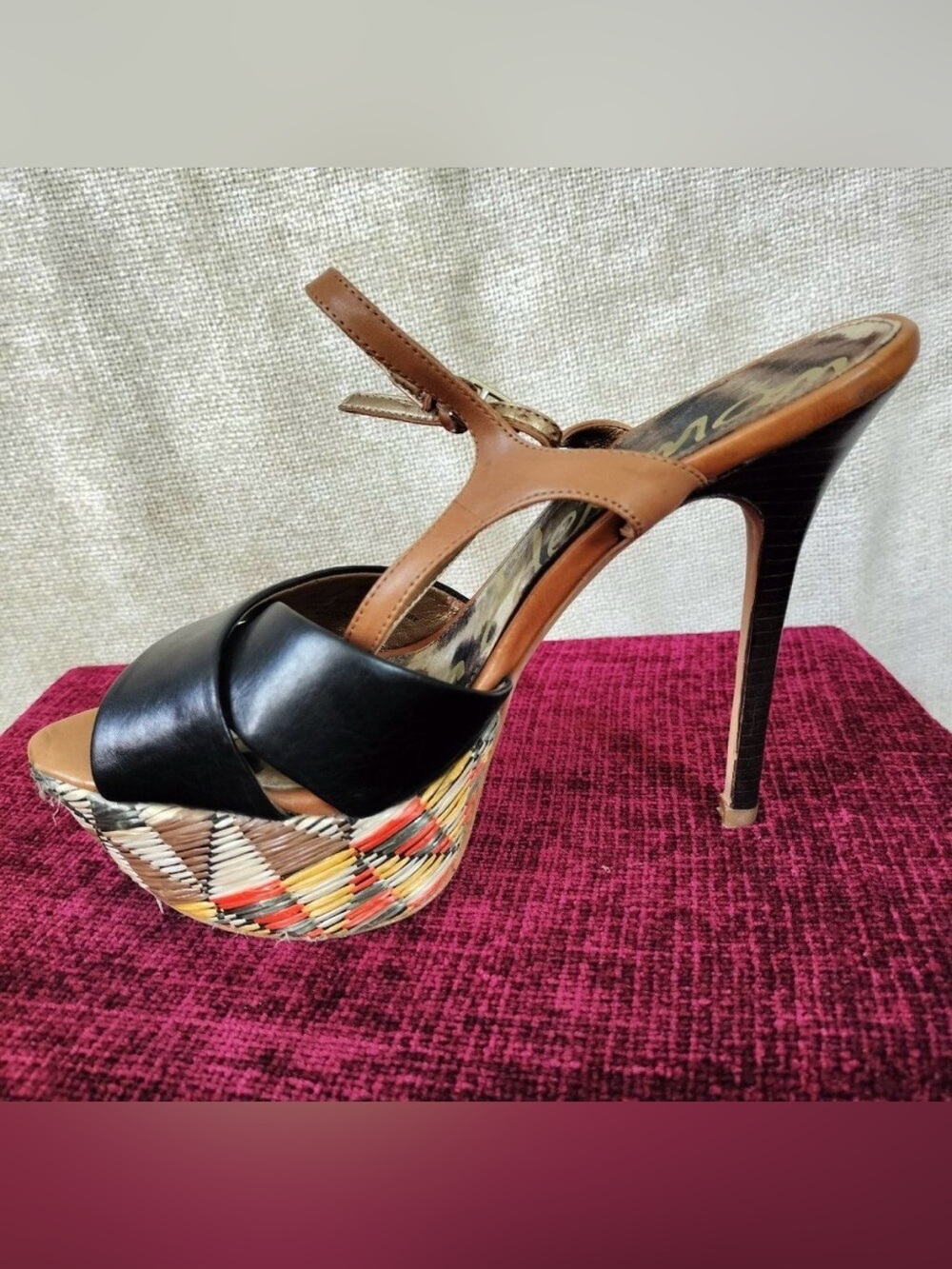 Sam Edelman| mason platform heels
Black 8.5